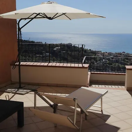 Maison Paradiso: Charme E Relax A
